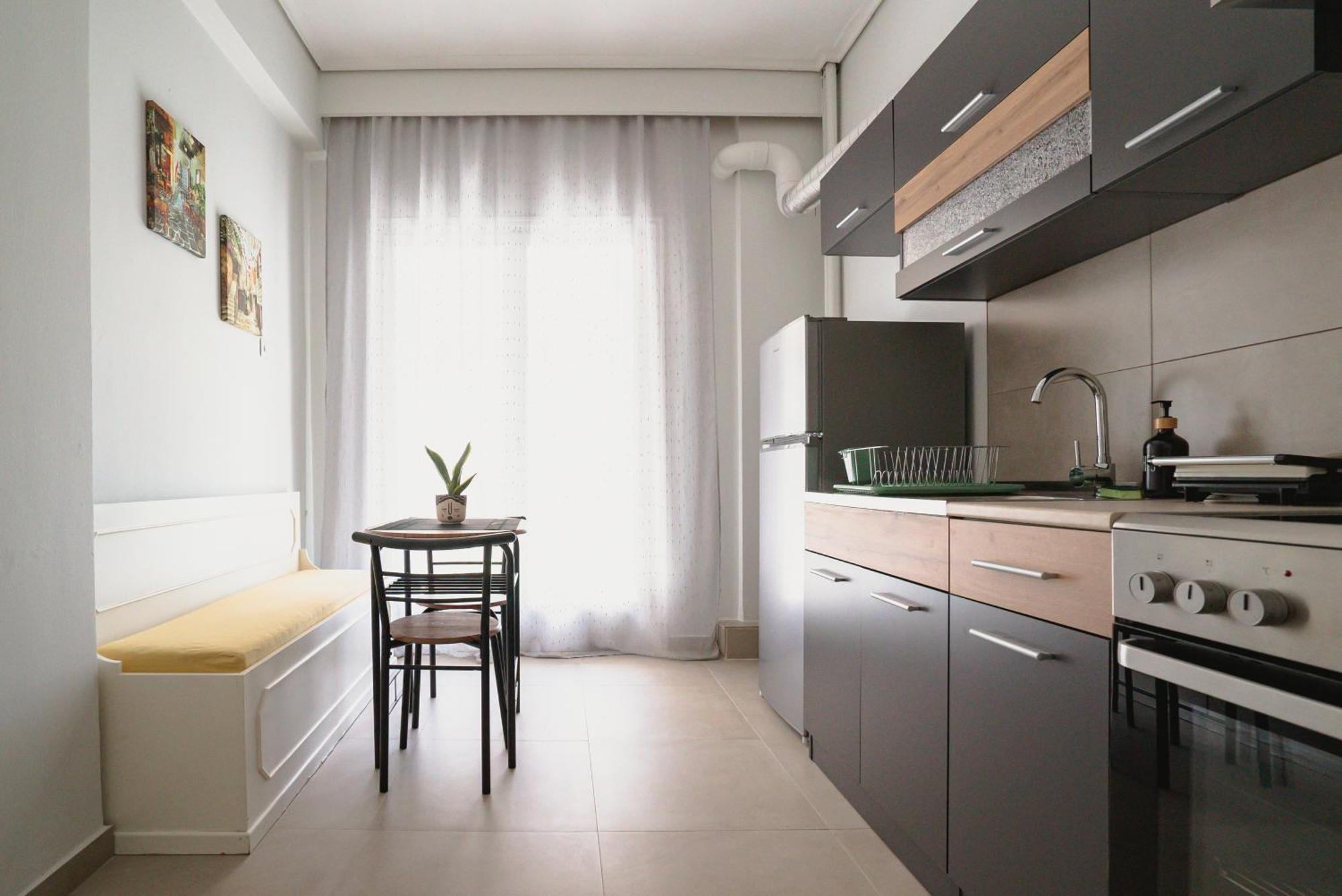 Central City Apartment Волос Екстер'єр фото